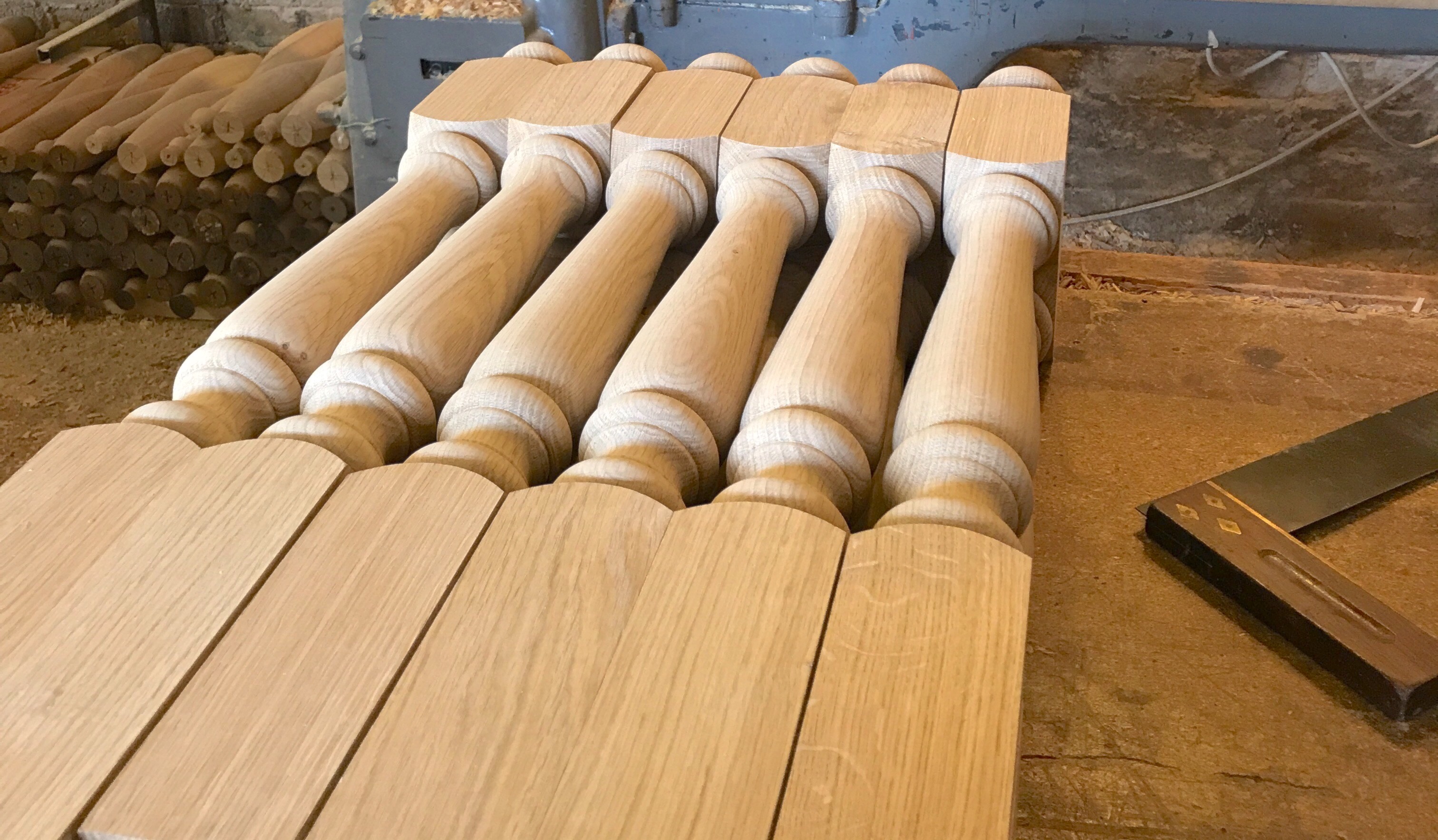 oak legs